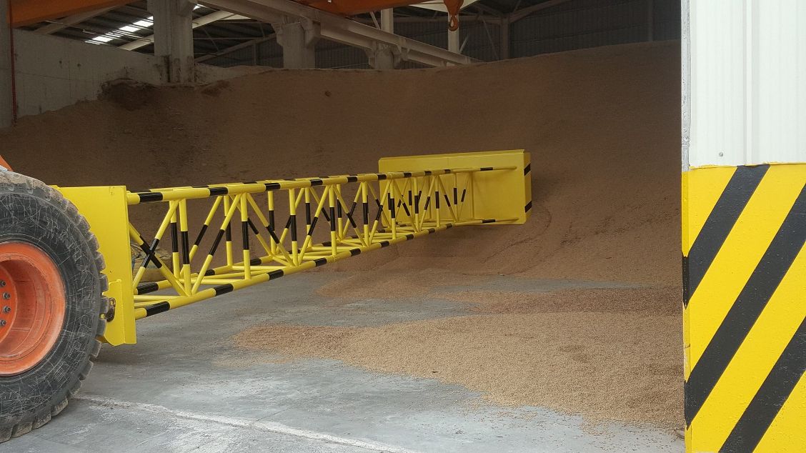 DÖKME YÜK KÜREME APARATI